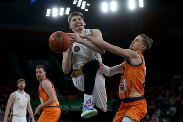 场行云流水 场行云流水