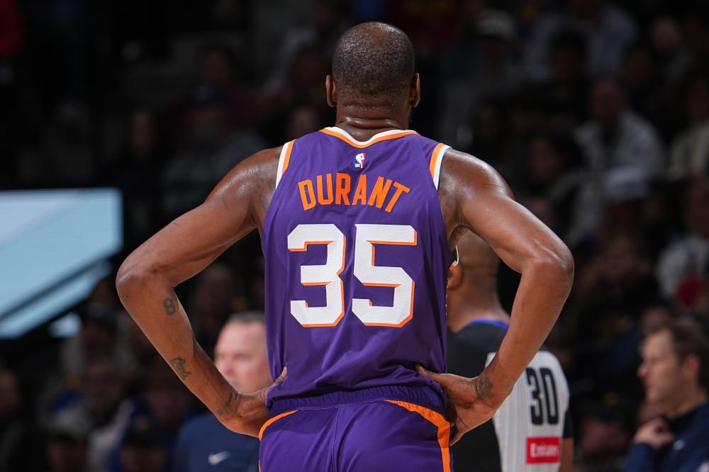 虽然人们更 虽然人们更