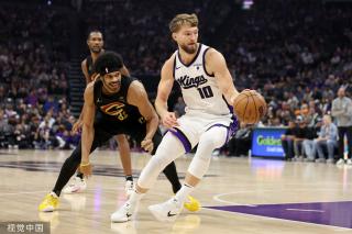 另一个备受 另一个备受